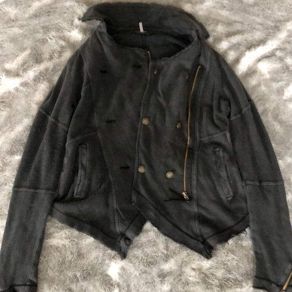 Gray Jacket - Picture 1 of 2